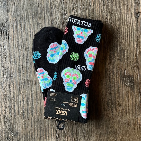 Vans Other - Vans Crew sock M 9.5-13/W 11-14.5. Dia De Muertos w/colorful sugar skulls. NWT